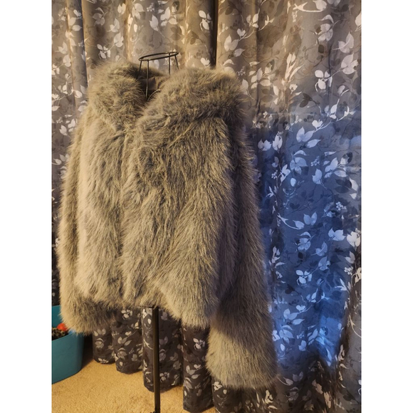 Wild fable Faux Fur Jacket Size XL Gray - Picture 5 of 8